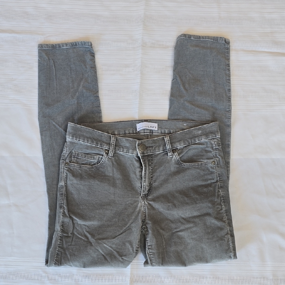(Women's 4) LOFT Gray Pants